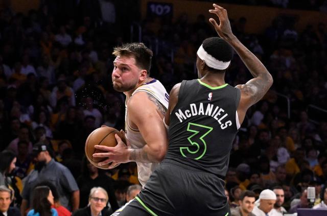 AG百家乐登录入口-轰25分+封印东契奇杀招！1.36亿王牌变湖人心头刺